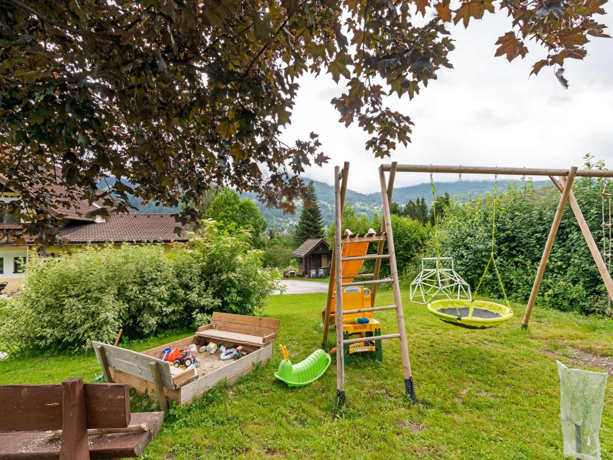 Spacious Apartment In Katschberg Sankt Michael im Lungau Luaran gambar