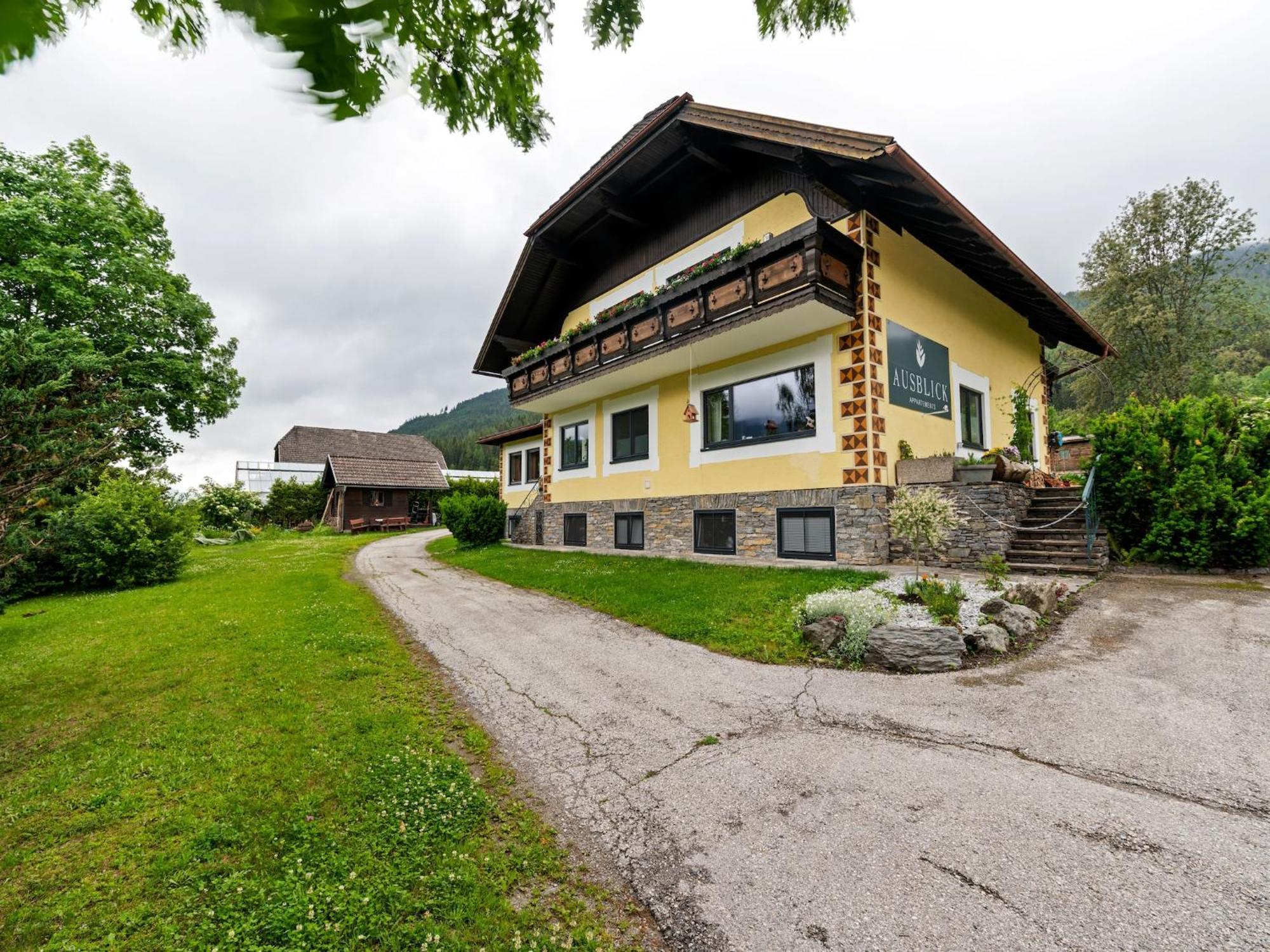 Spacious Apartment In Katschberg Sankt Michael im Lungau Luaran gambar